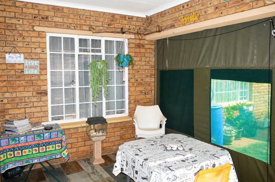 2 Bedroom Property for Sale in Doringkruin North West